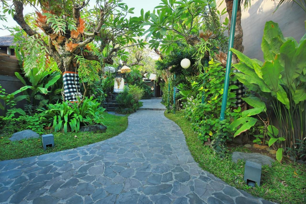 Le Jardin Villas Seminyak Zewnętrze zdjęcie